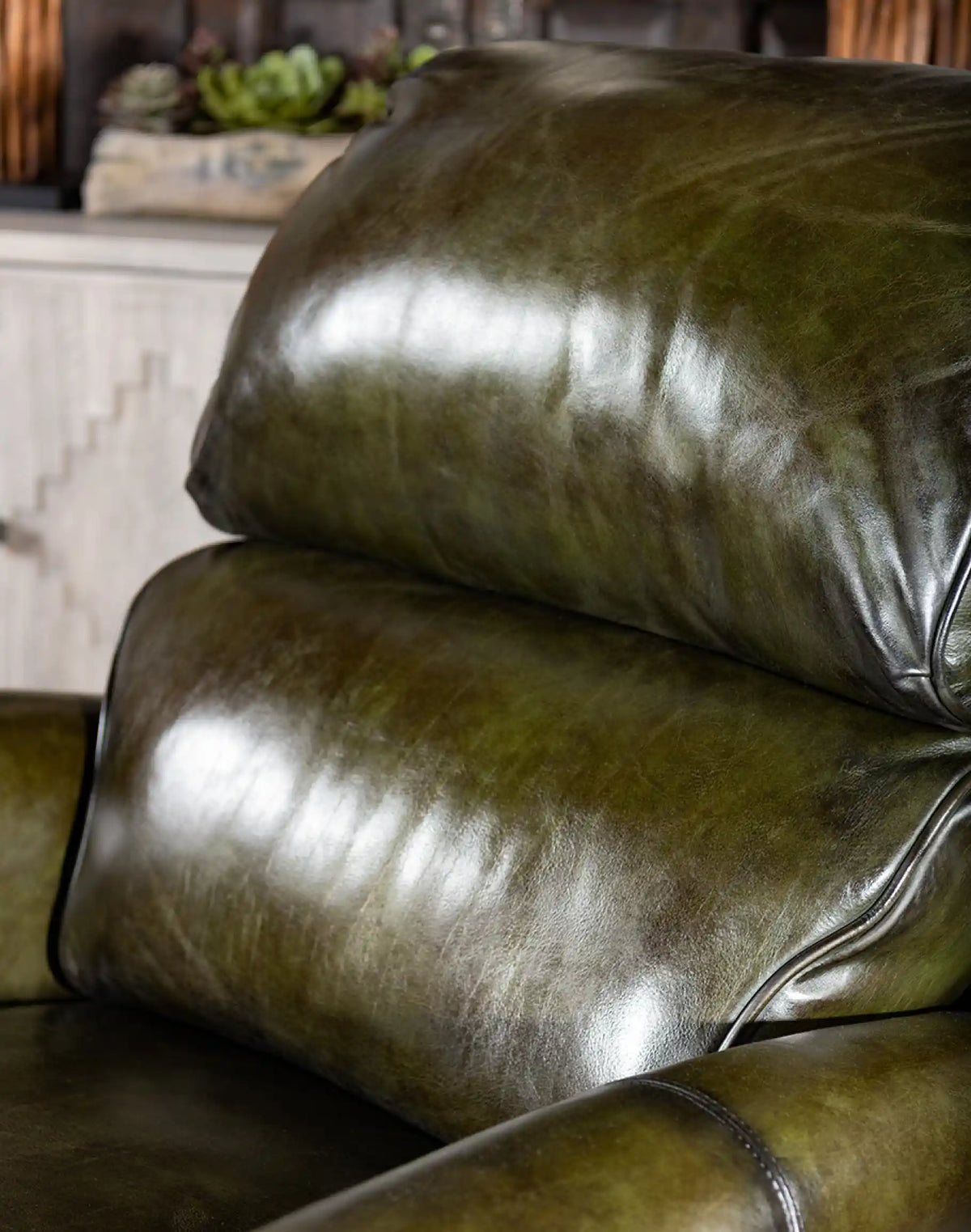 Daphne Leather Recliner - product view 7