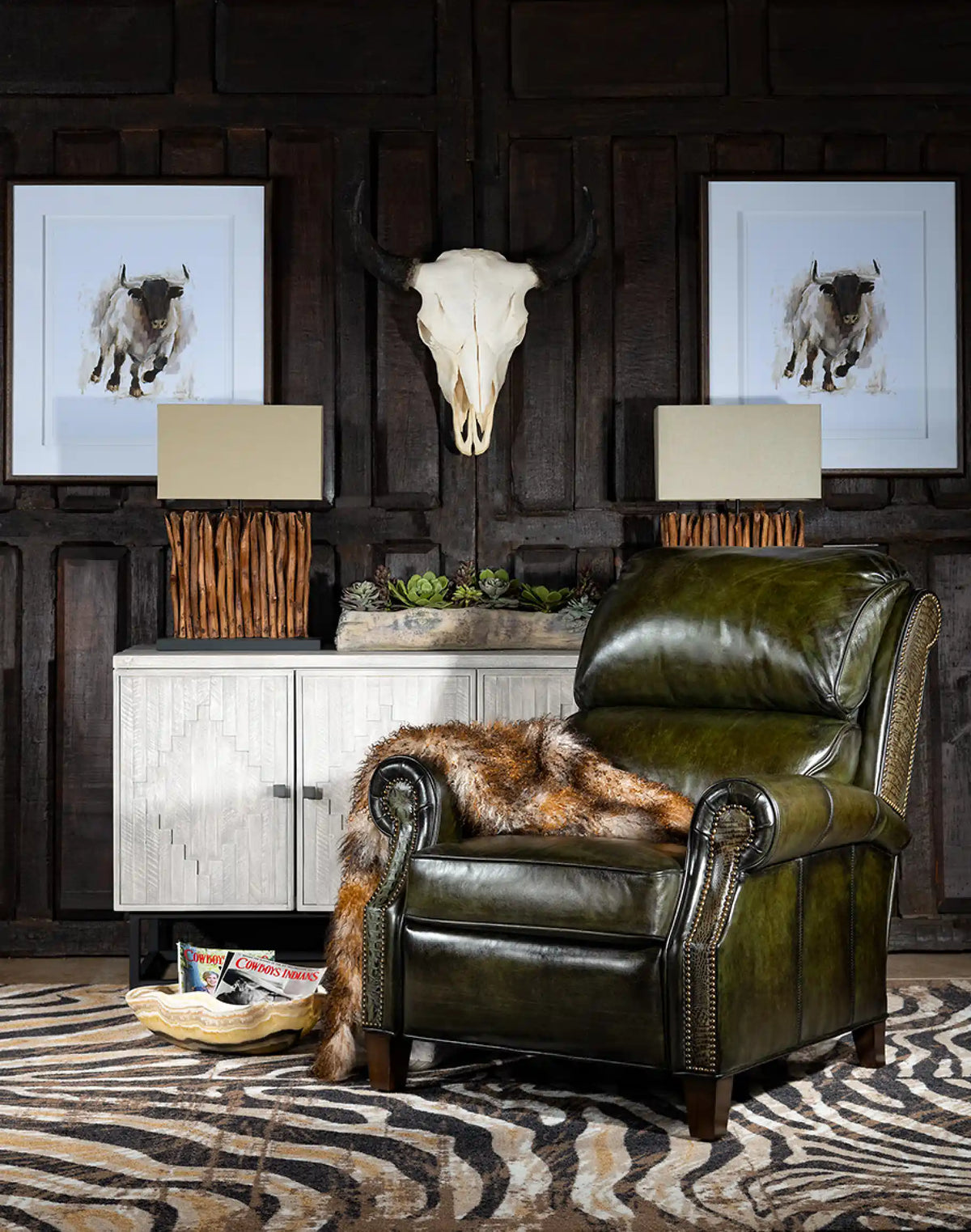 Daphne Leather Recliner - product view 11